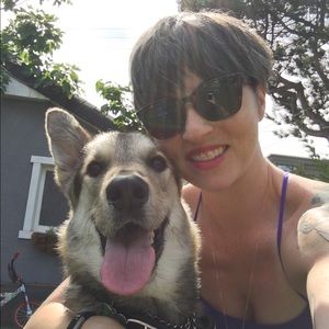 Meet your Posher, Jenni